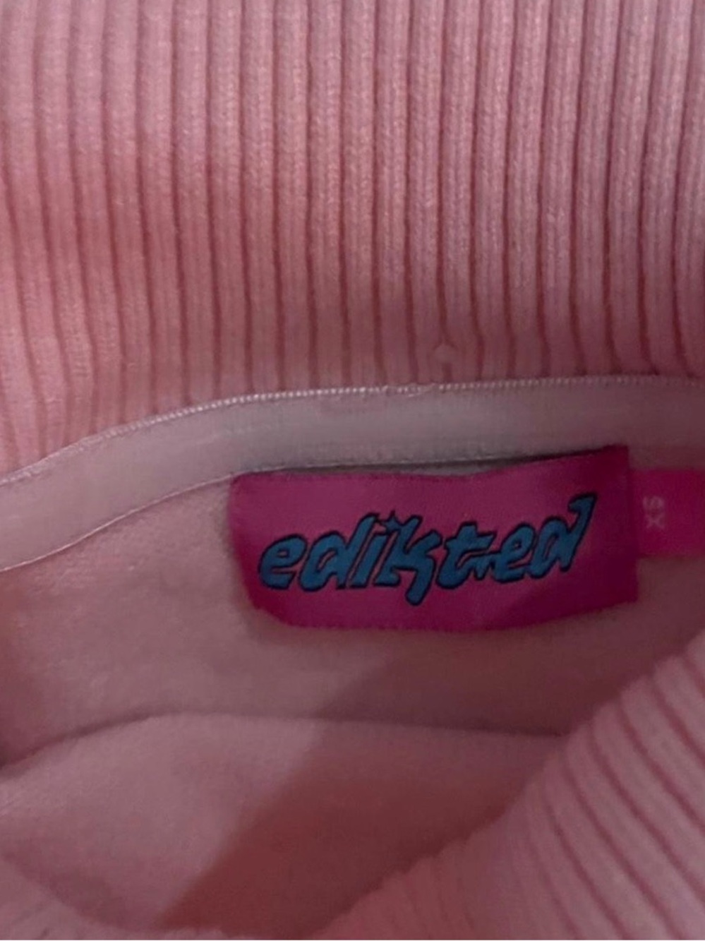 Edikted Pink Off-Shoulder Ribbed Sweater - Picture 3 of 3